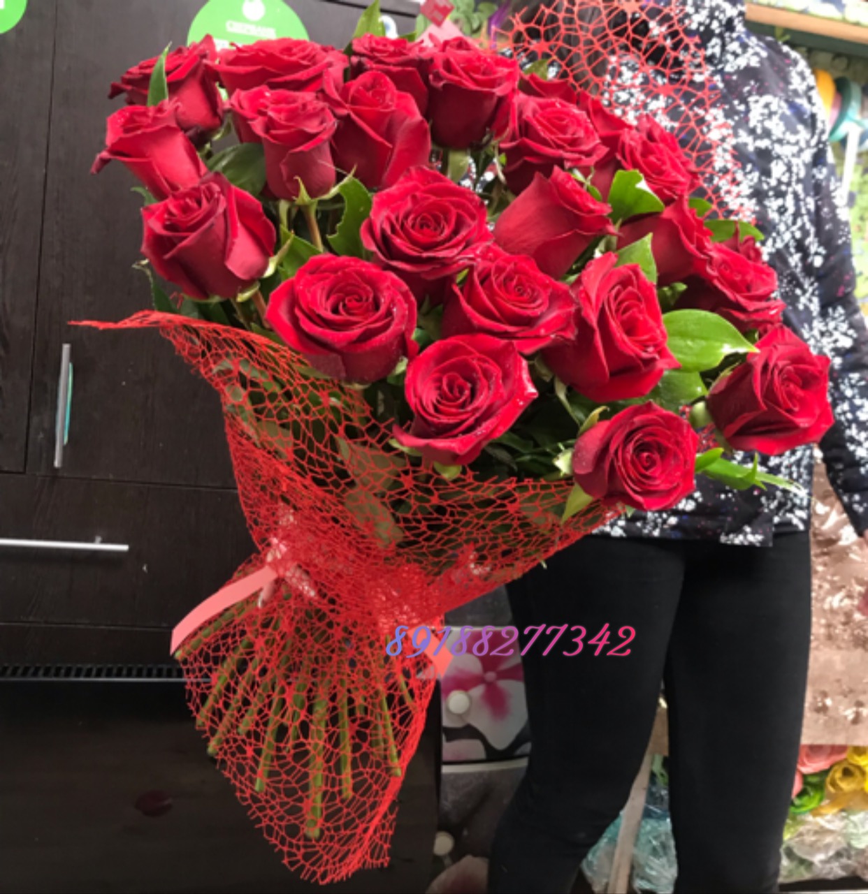 Букет с красных роз